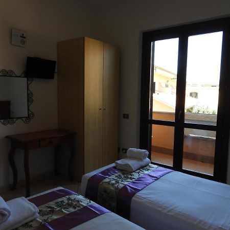 B&B Isola Фиумичино Екстериор снимка