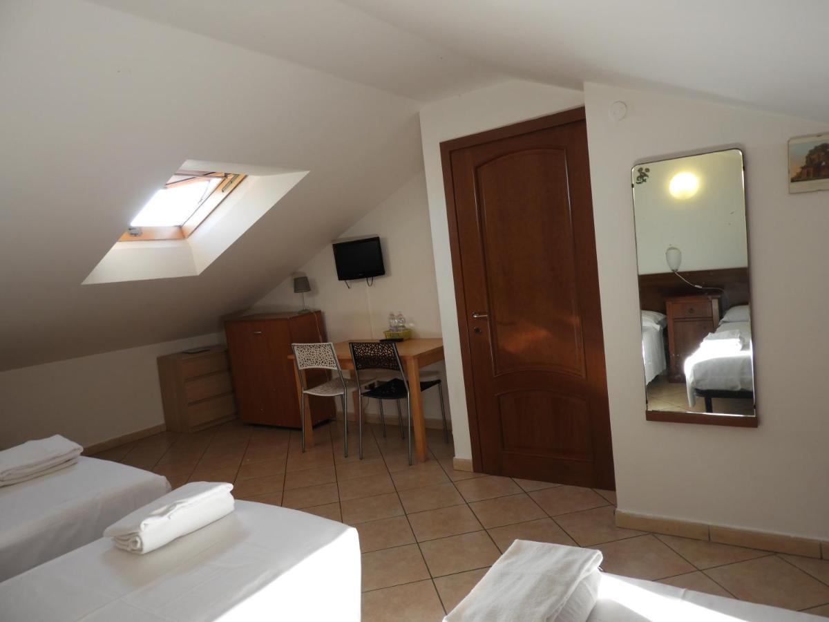 B&B Isola Фиумичино Екстериор снимка